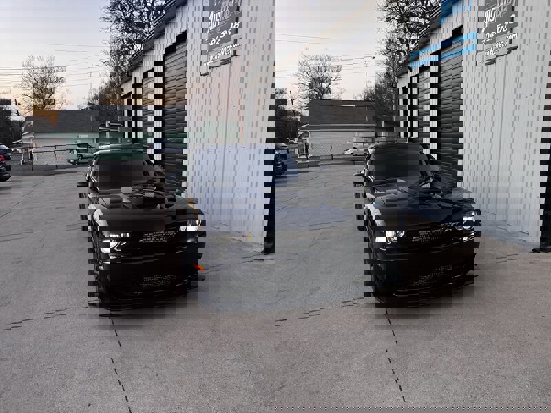 Used 2019 Dodge Challenger R/T Scat Pack w/ Widebody Package image 11