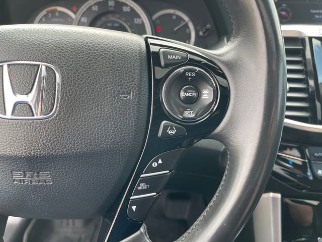 Used 2016 Honda Accord Touring image 34