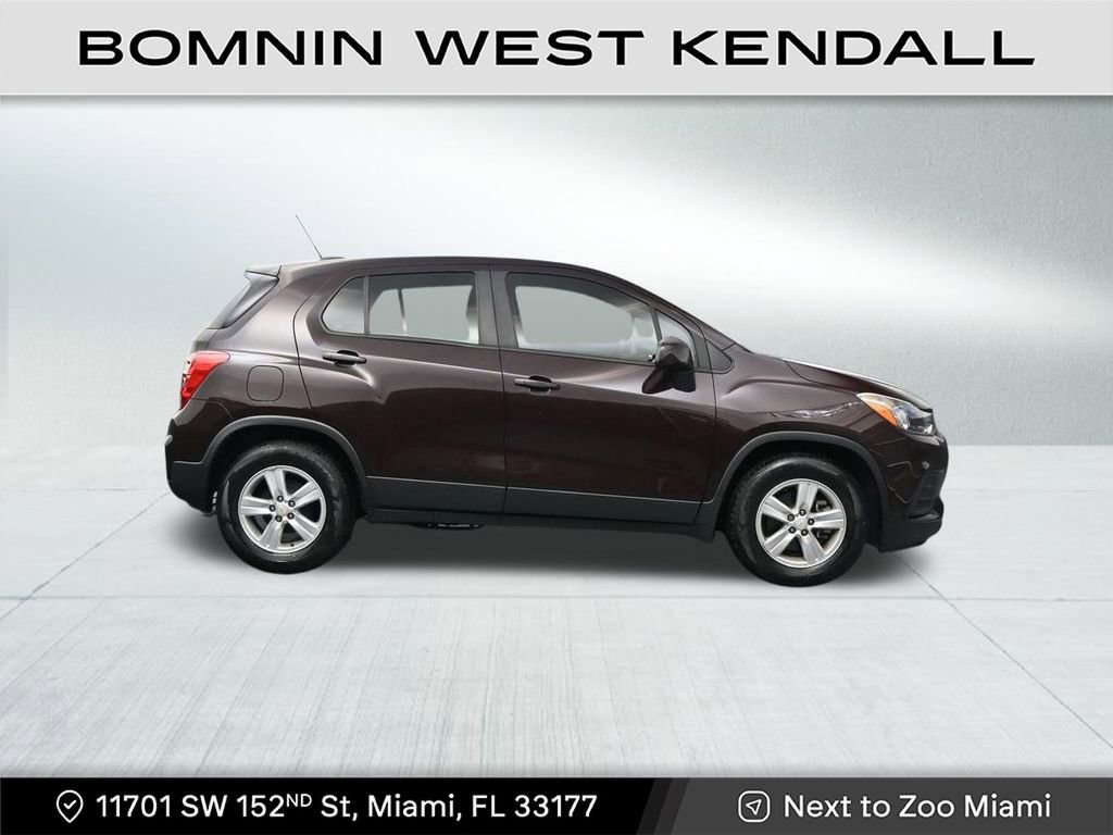 Used 2021 Chevrolet Trax LS image 6