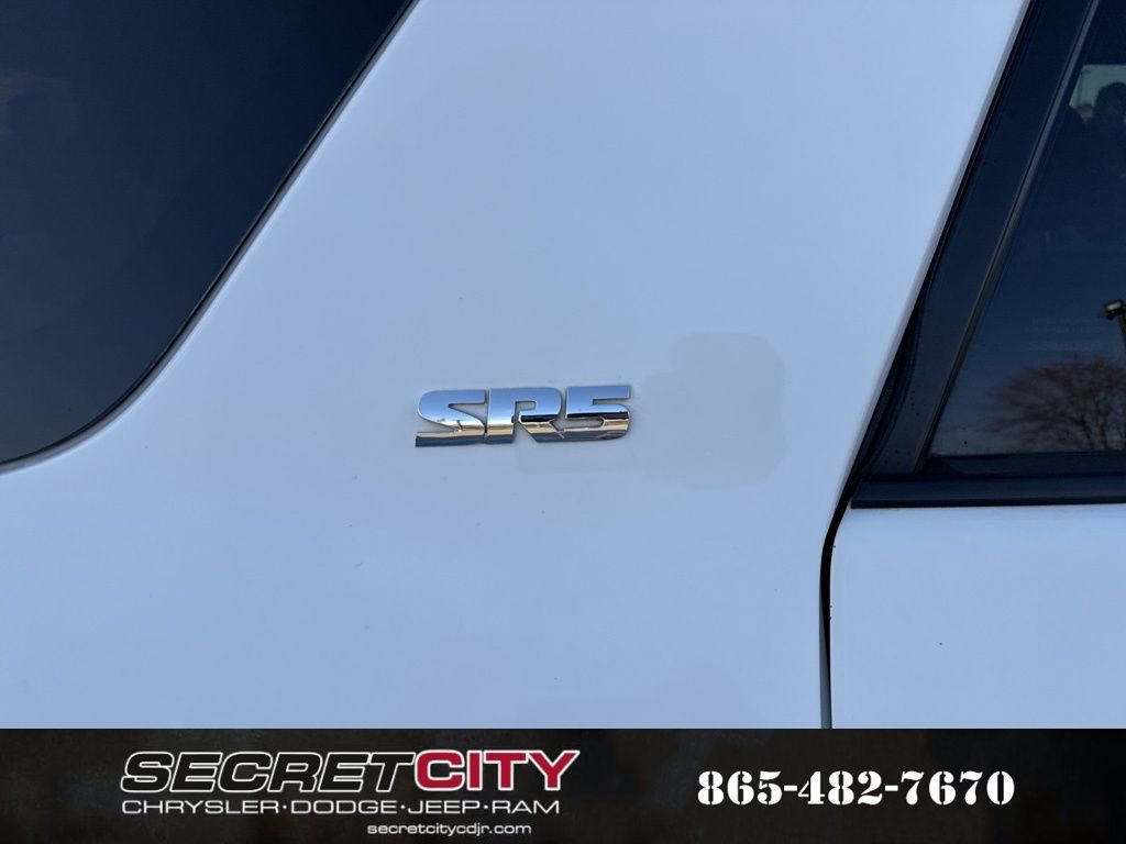 Used 2018 Toyota 4Runner SR5 image 17