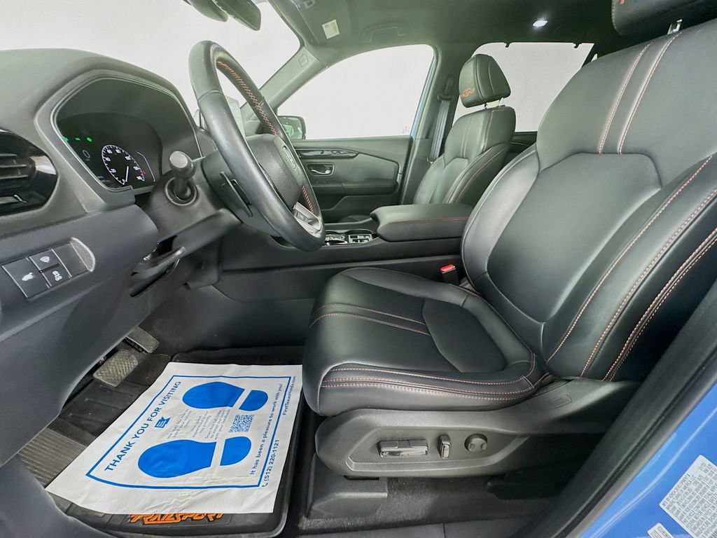 Used 2023 Honda Pilot TrailSport image 25