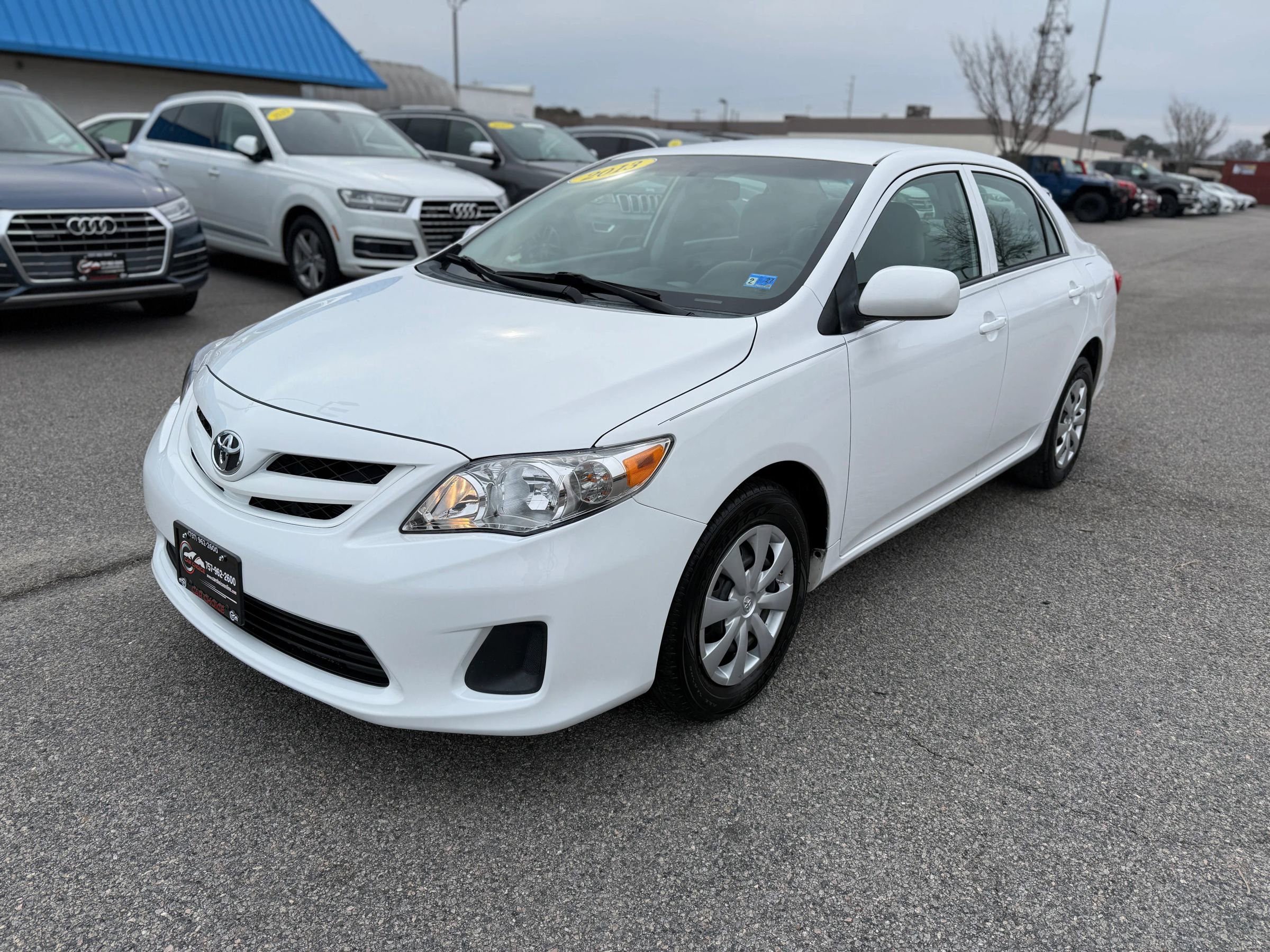 Used 2013 Toyota Corolla L FWD image 3