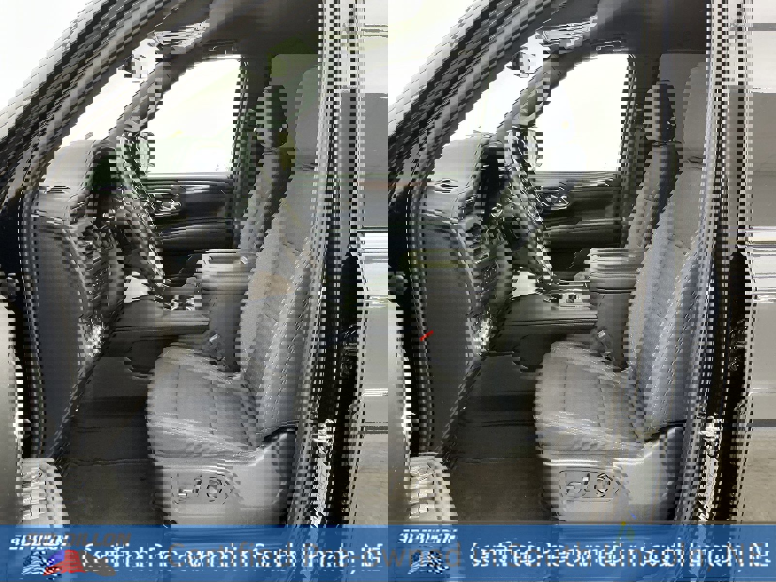 Used 2022 GMC Yukon SLE image 17