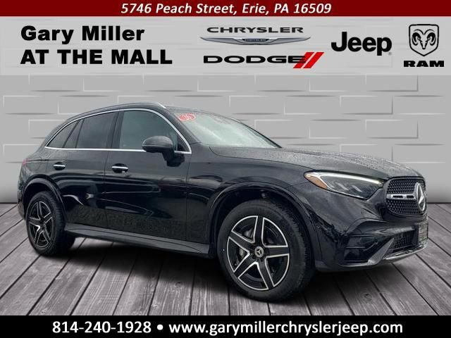 Used 2026 Mercedes-Benz GLC 300 4MATIC image 1