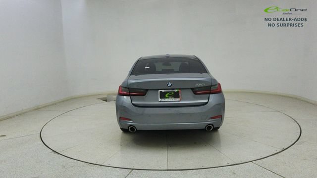 Used 2023 BMW 330i Sedan w/ Driving Assistance Package RWD image 68