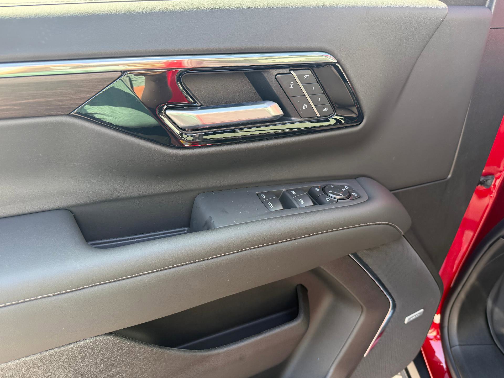 New 2026 Chevrolet Tahoe Z71 w/ Comfort Package image 13