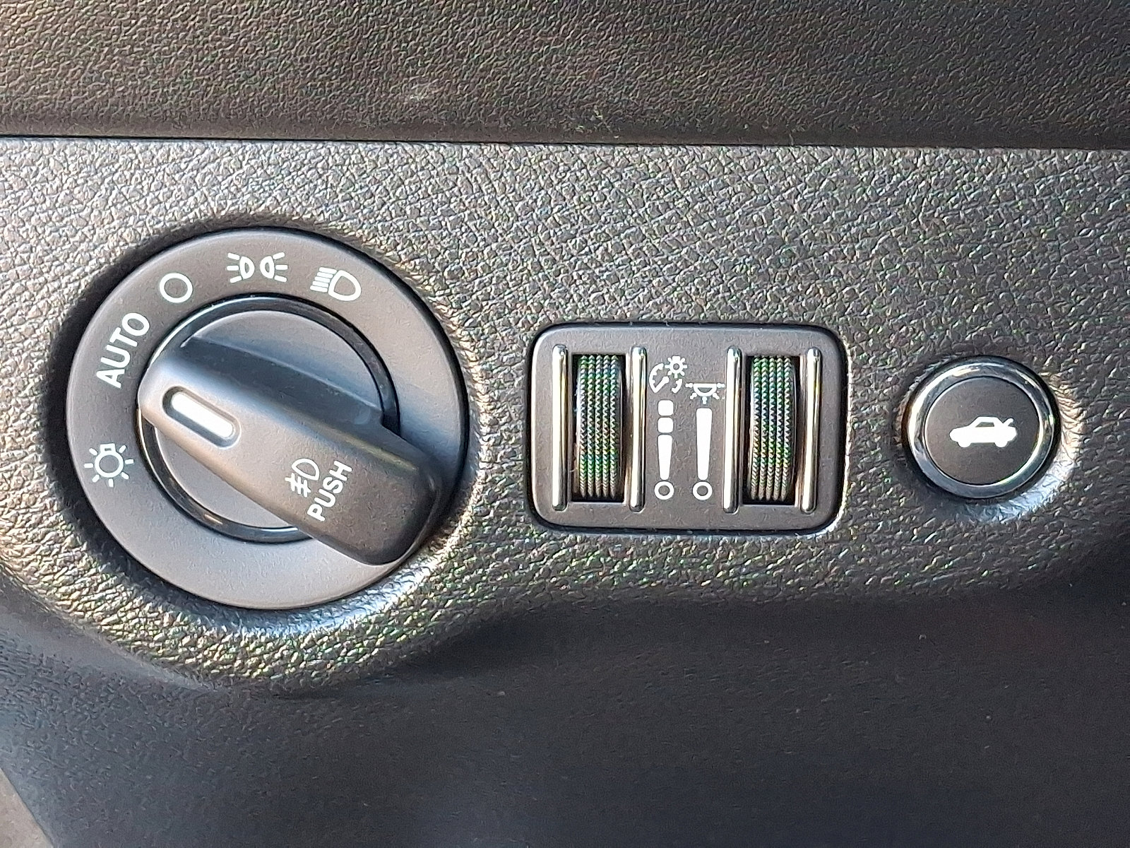 Used 2021 Dodge Challenger GT w/ Plus Package image 25