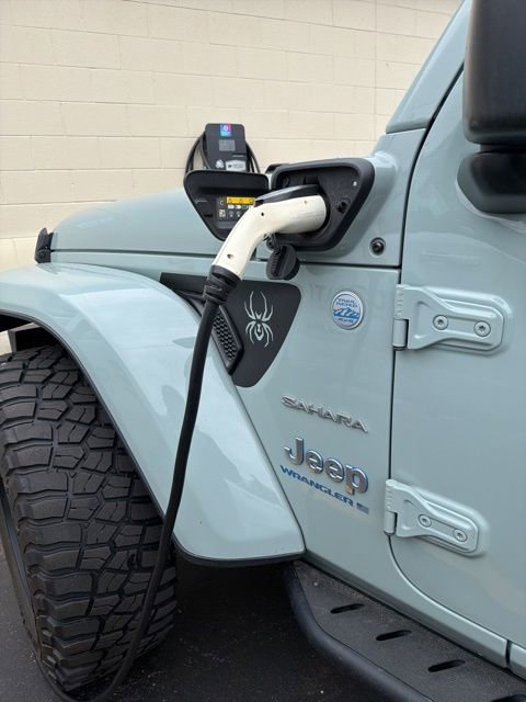 Certified 2023 Jeep Wrangler Unlimited Sahara AWD/4WD image 28