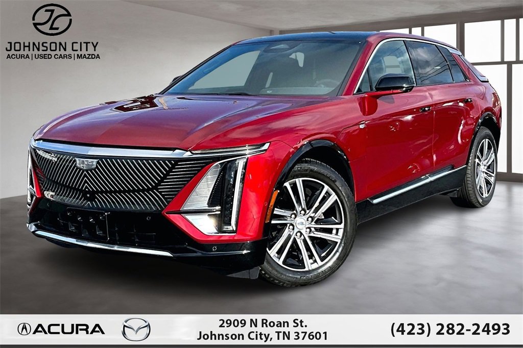 Used 2024 Cadillac Lyriq Luxury
