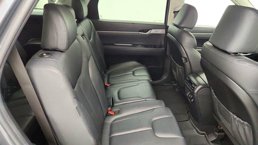 Used 2024 Hyundai Palisade SEL FWD image 24