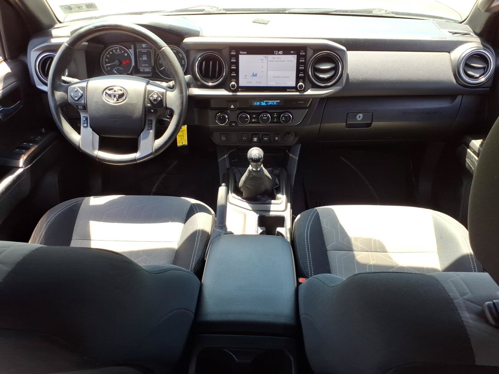 Used 2021 Toyota Tacoma TRD Off-Road w/ Technology Package AWD/4WD image 8