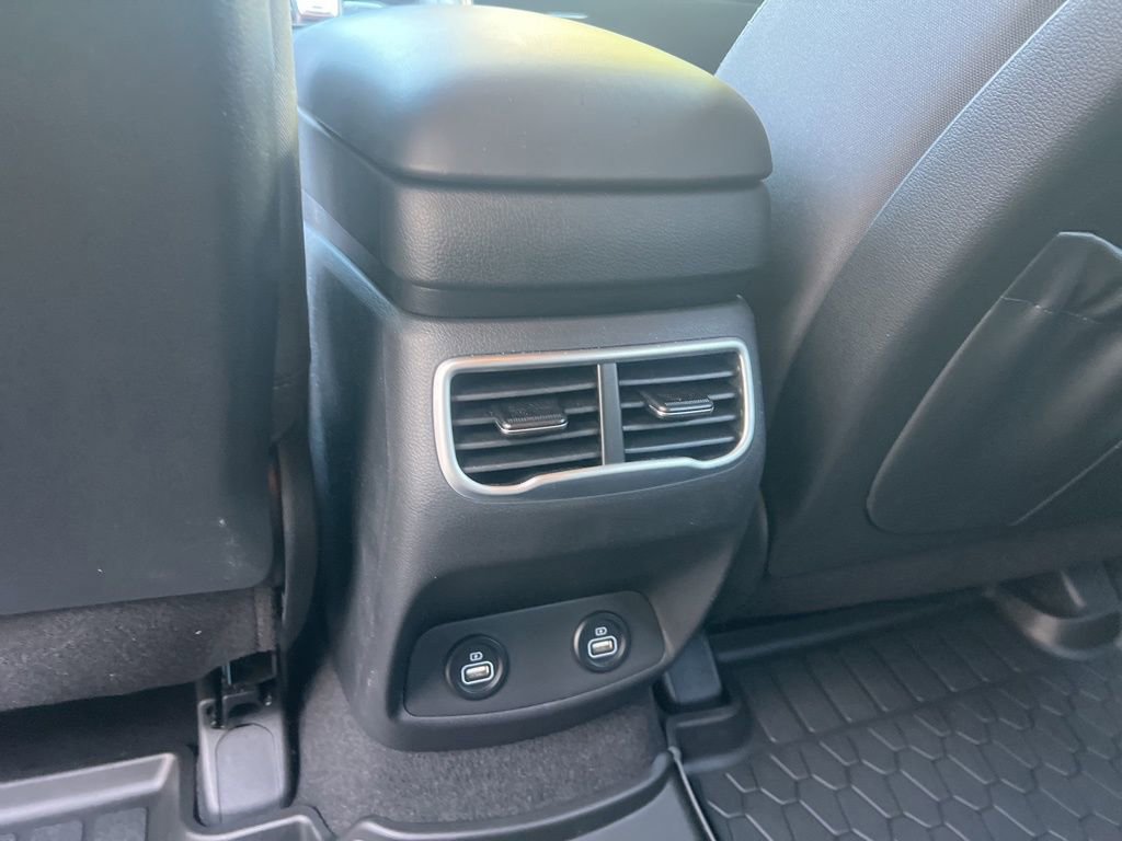 Used 2023 Hyundai Santa Fe SEL image 50