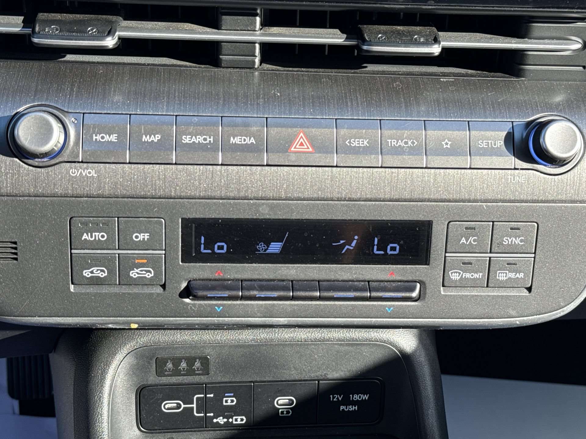 Used 2024 Hyundai Kona SEL FWD image 16