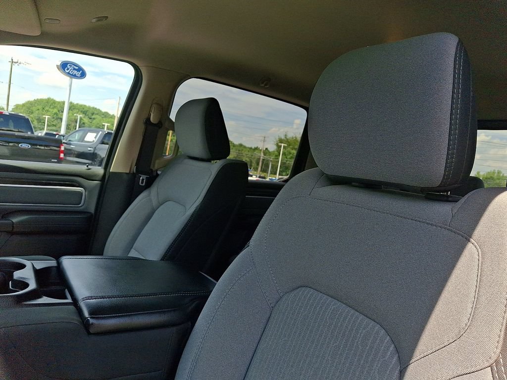 Used 2020 RAM 1500 Big Horn AWD/4WD image 14