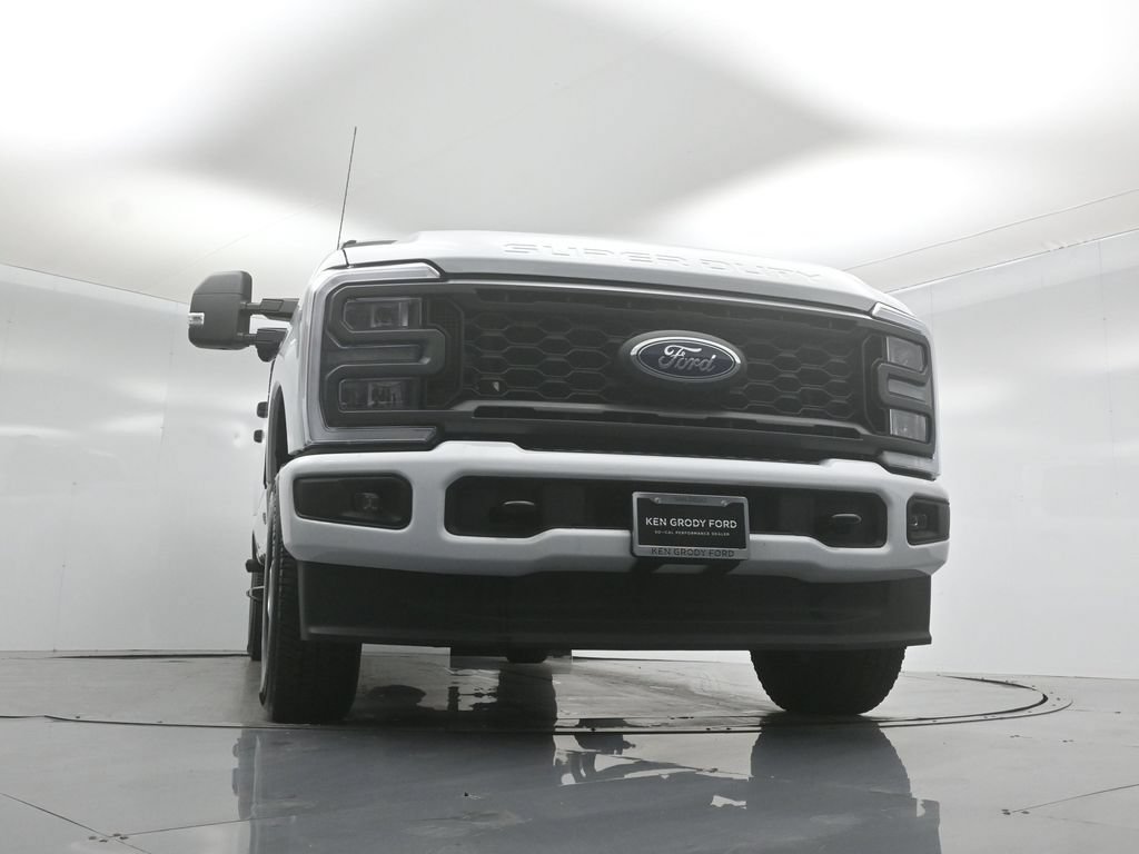 Used 2025 Ford F250 XL w/ STX Appearance Package AWD/4WD image 41