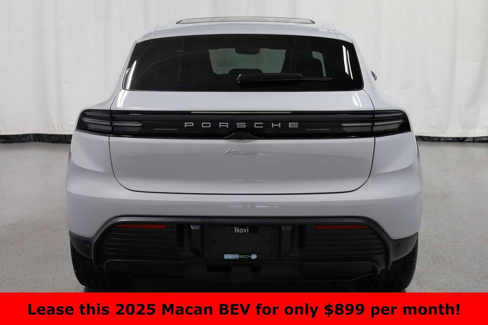 Certified 2025 Porsche Macan Electric image 7