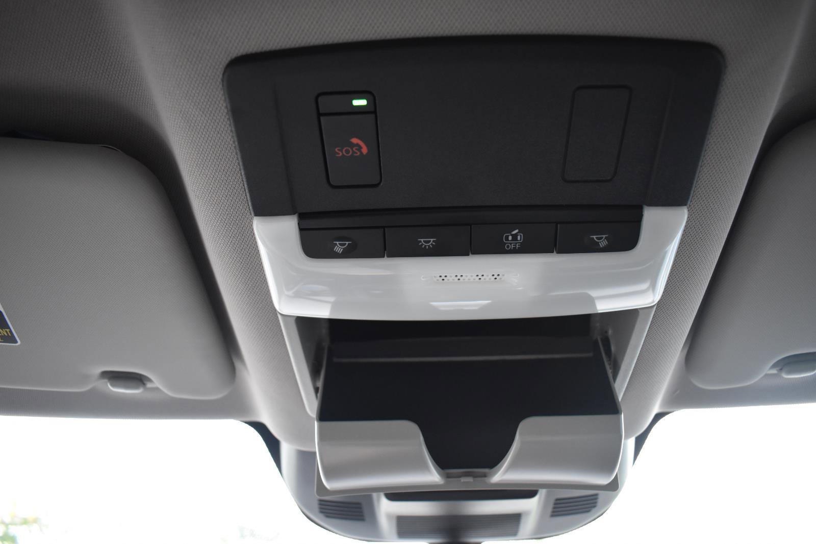 Certified 2023 Nissan Rogue SV image 40