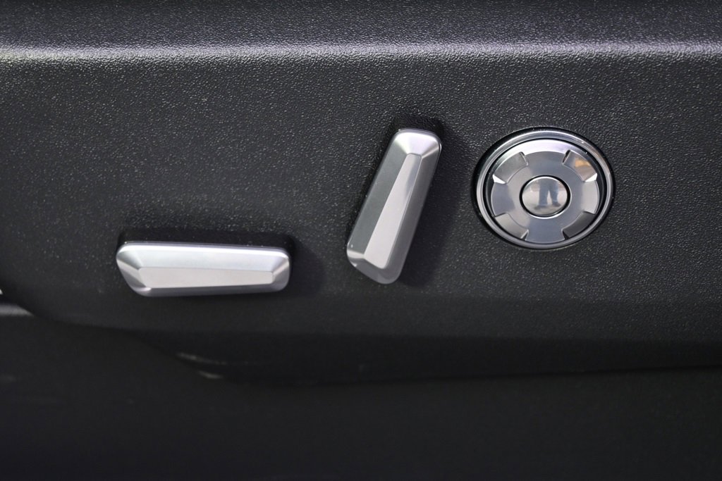 New 2025 Lincoln Navigator Reserve image 14