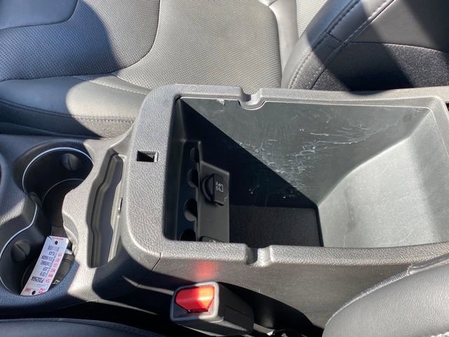 Used 2019 Jeep Cherokee Limited image 14