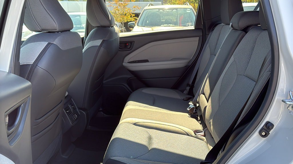Certified 2025 Subaru Forester Premium AWD/4WD image 24