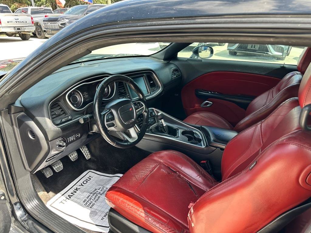 Used 2015 Dodge Challenger R/T Plus RWD image 16