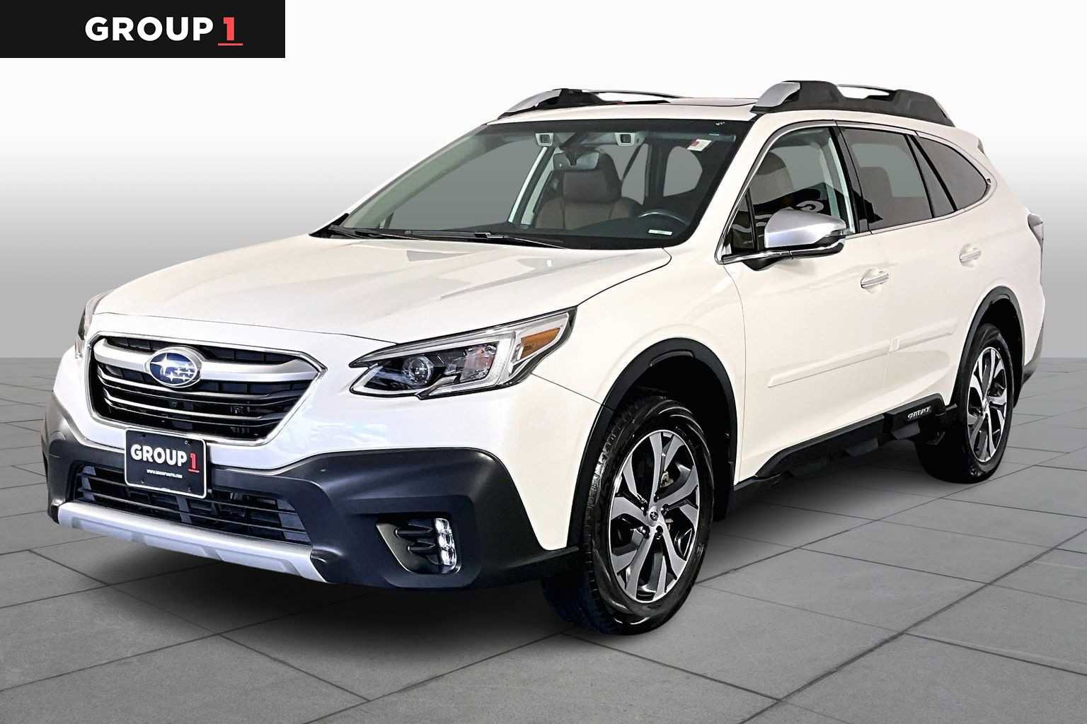 Used 2020 Subaru Outback Touring w/ Popular Package #2 image 1