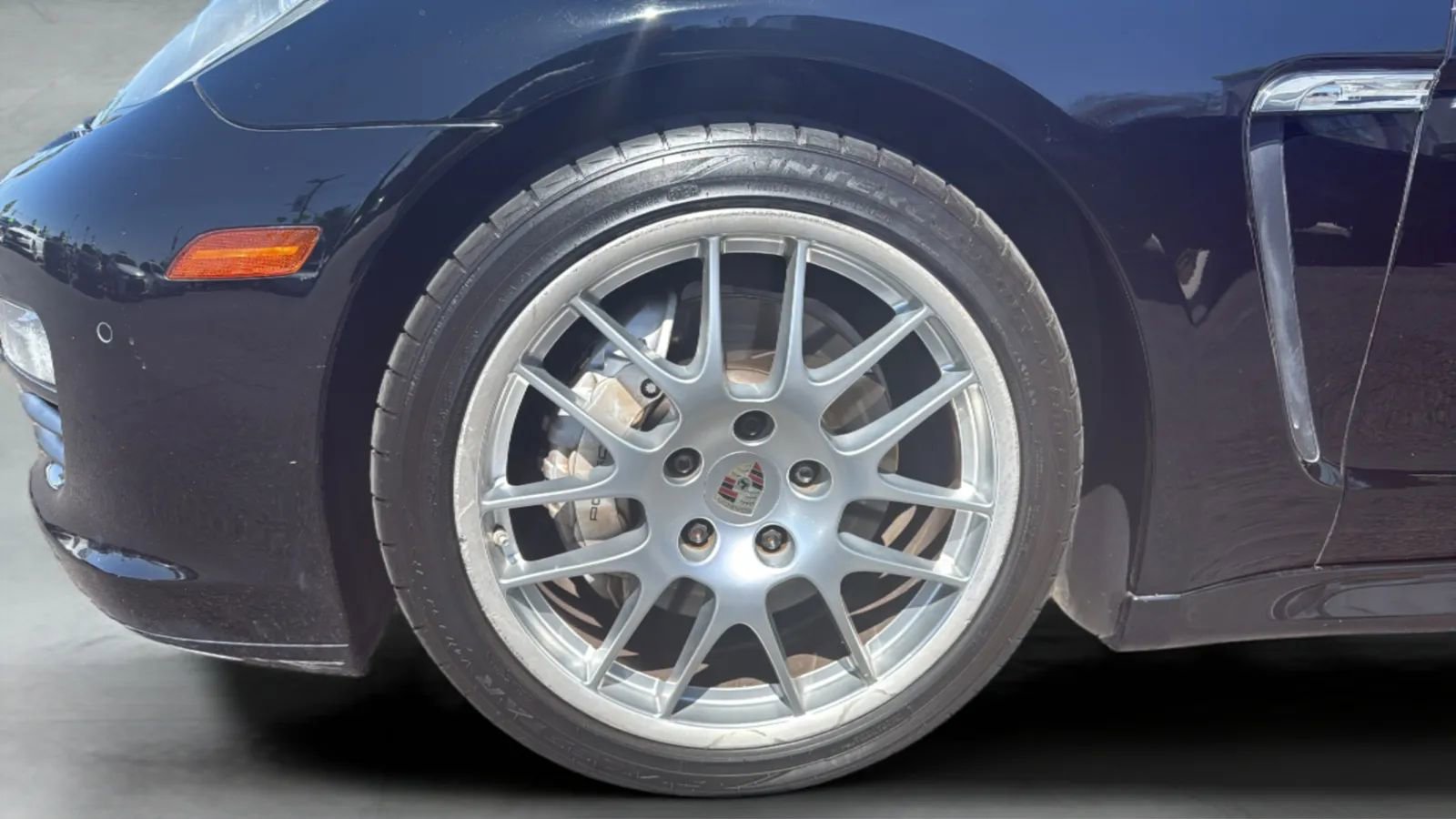 Used 2012 Porsche Panamera S RWD image 37