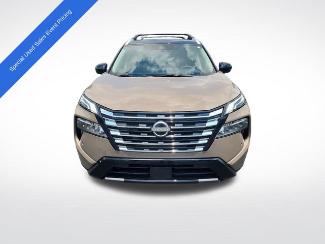 Used 2025 Nissan Rogue Platinum AWD/4WD image 8