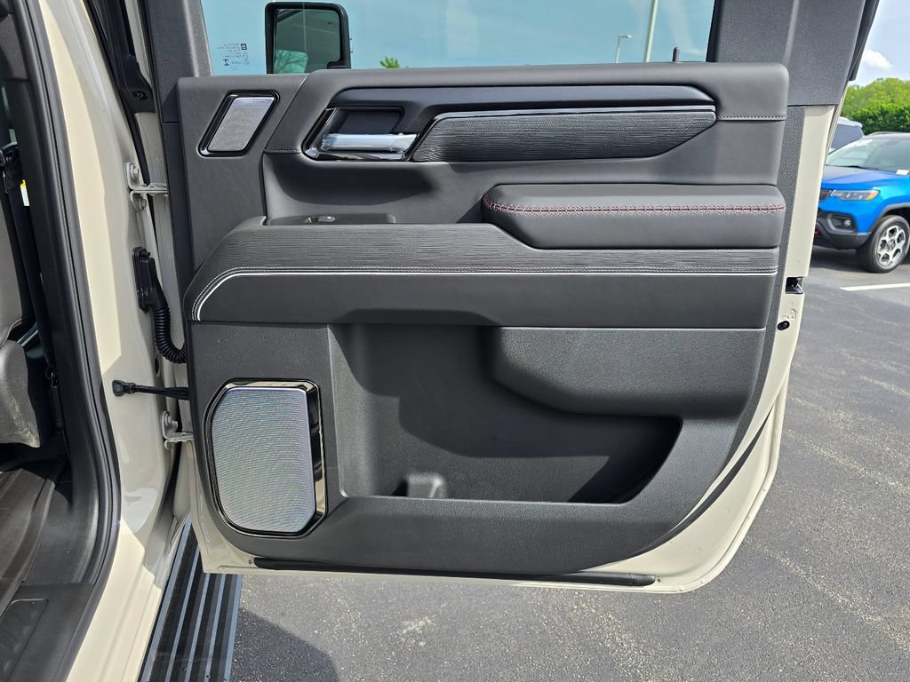 New 2026 GMC Sierra 2500 AT4X AWD/4WD image 32
