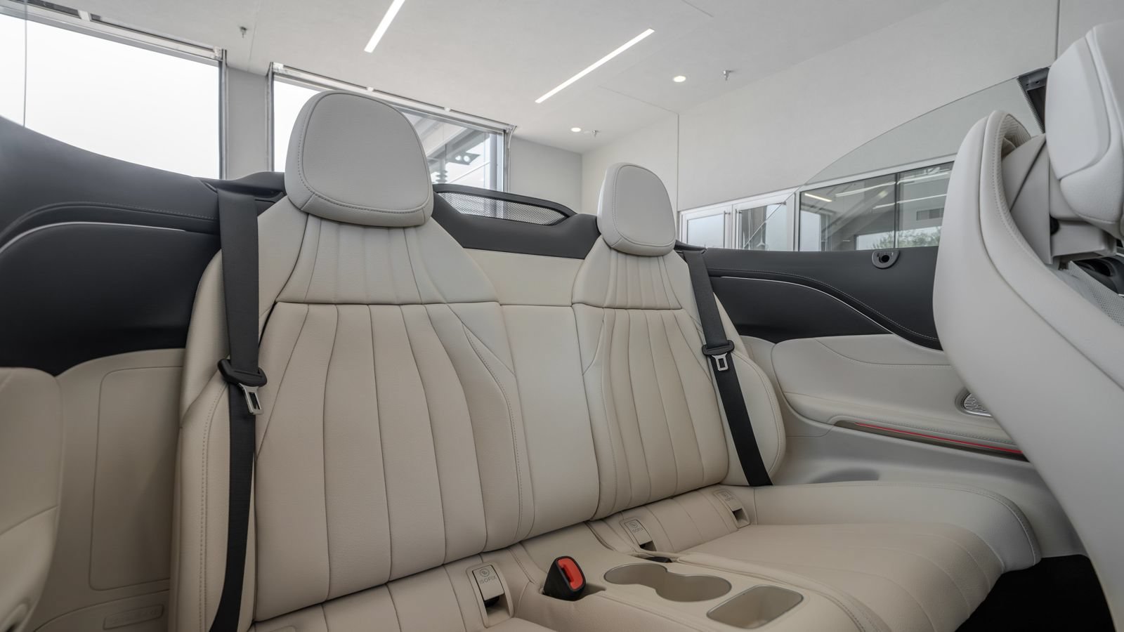 New 2026 Mercedes-Benz CLE 53 AMG 4MATIC Cabriolet image 31