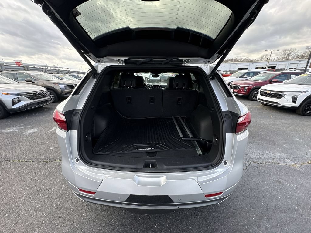 Used 2019 Chevrolet Blazer Premier w/ Sun and Wheels Package FWD image 20