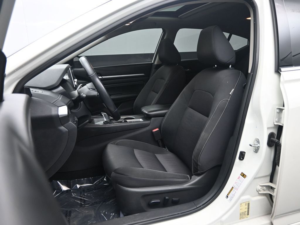 Used 2019 Nissan Altima 2.5 SV image 24