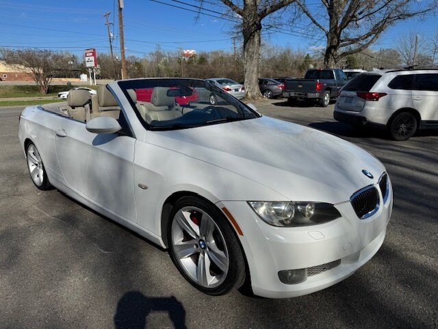 Used 2009 BMW 335i Convertible RWD image 10