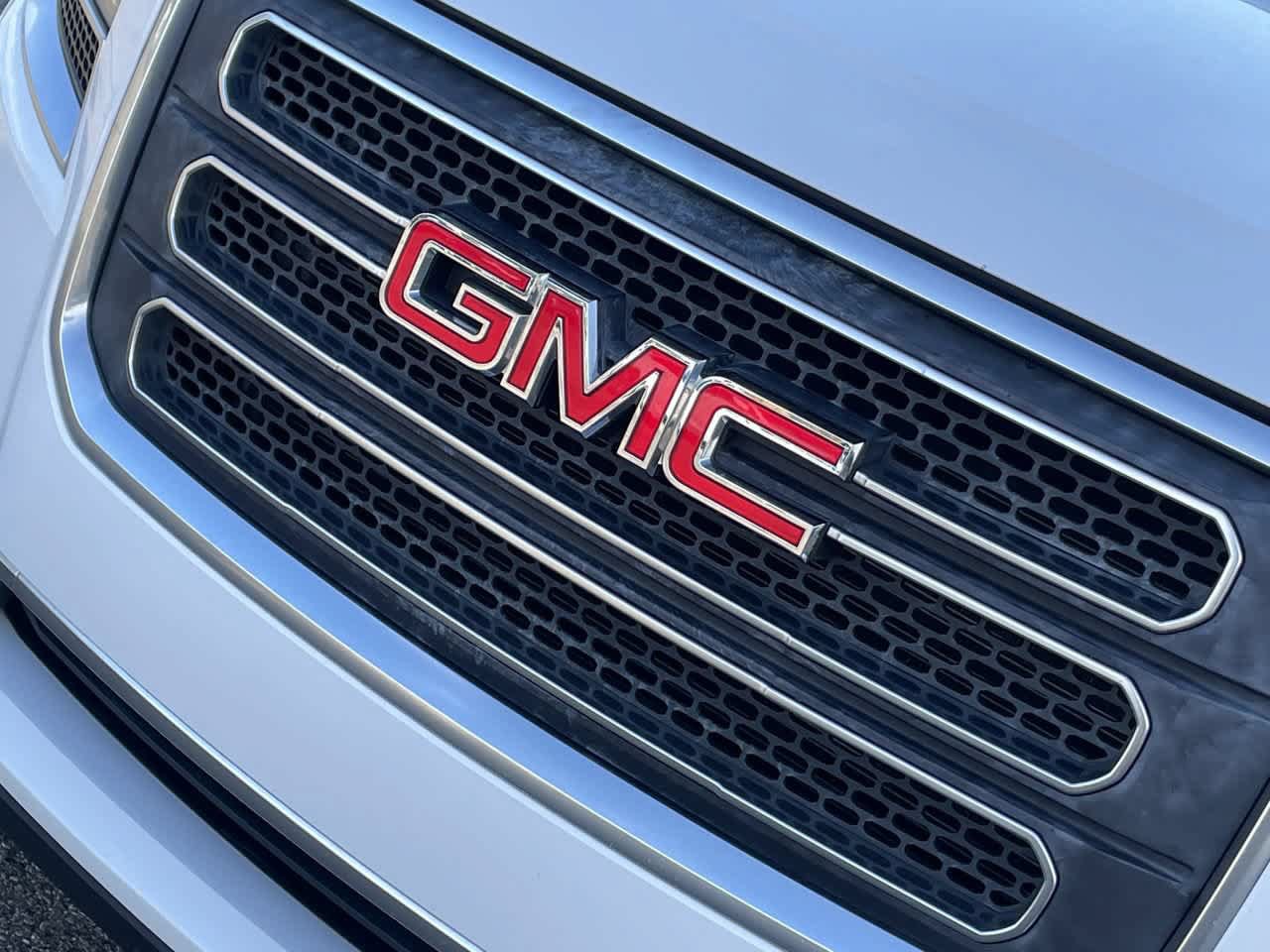 Used 2017 GMC Acadia Limited SLT AWD/4WD image 35