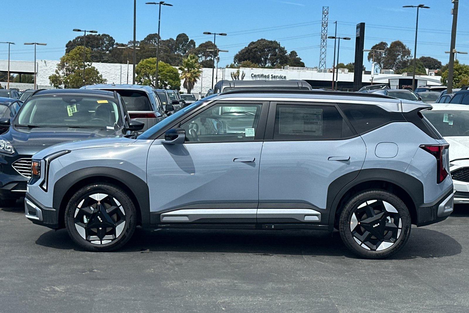 New 2027 Kia Seltos EX w/ EX Panoramic Sunroof Package FWD image 7