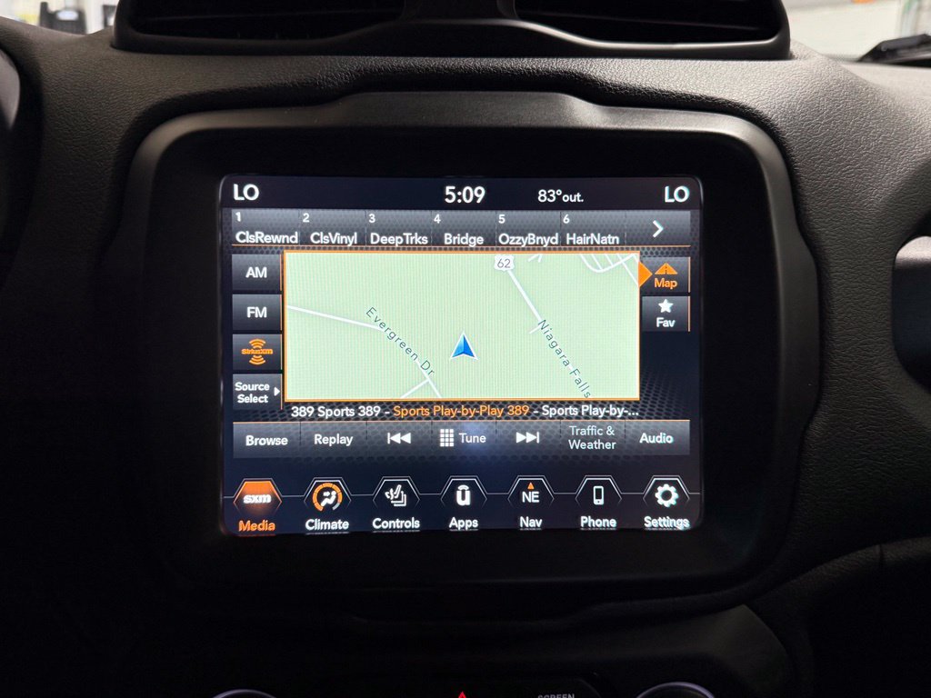 Certified 2022 Jeep Renegade Limited AWD/4WD image 10