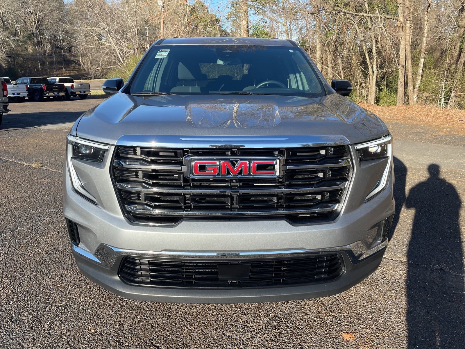 Used 2025 GMC Acadia Elevation image 6