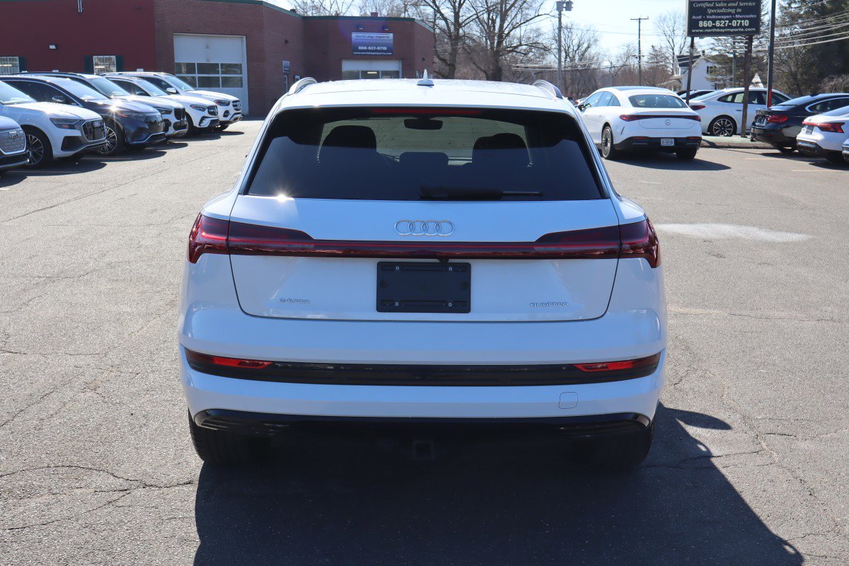 Used 2021 Audi e-tron Premium Plus w/ Premium Plus Package image 6