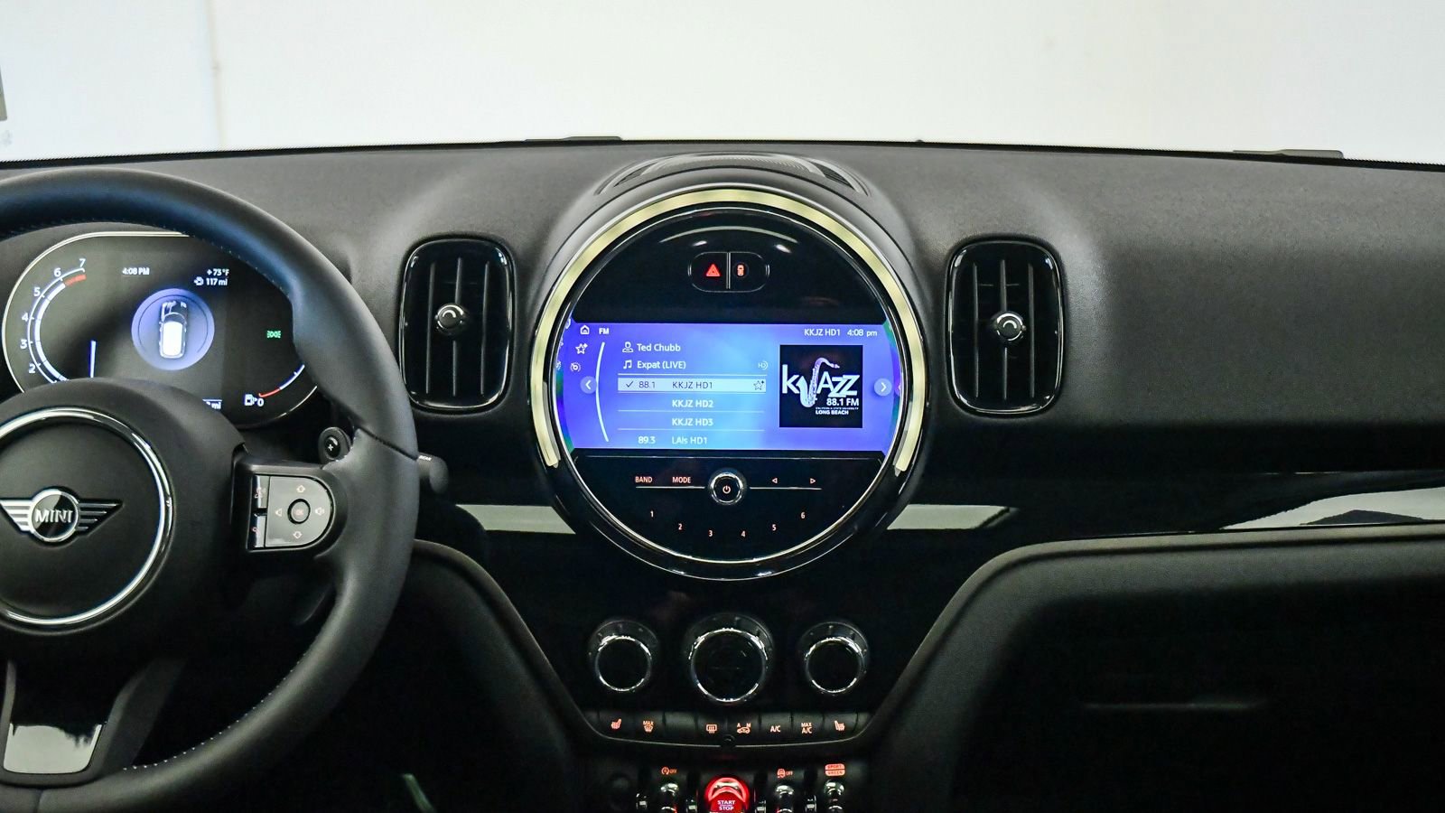 Certified 2024 MINI Cooper Countryman S FWD image 14