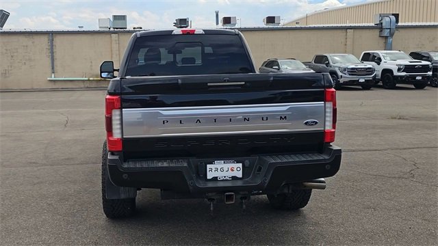 Used 2017 Ford F250 Platinum w/ Platinum Ultimate Package image 7