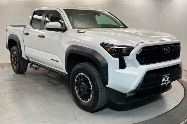 Used 2024 Toyota Tacoma TRD Off-Road AWD/4WD image 7
