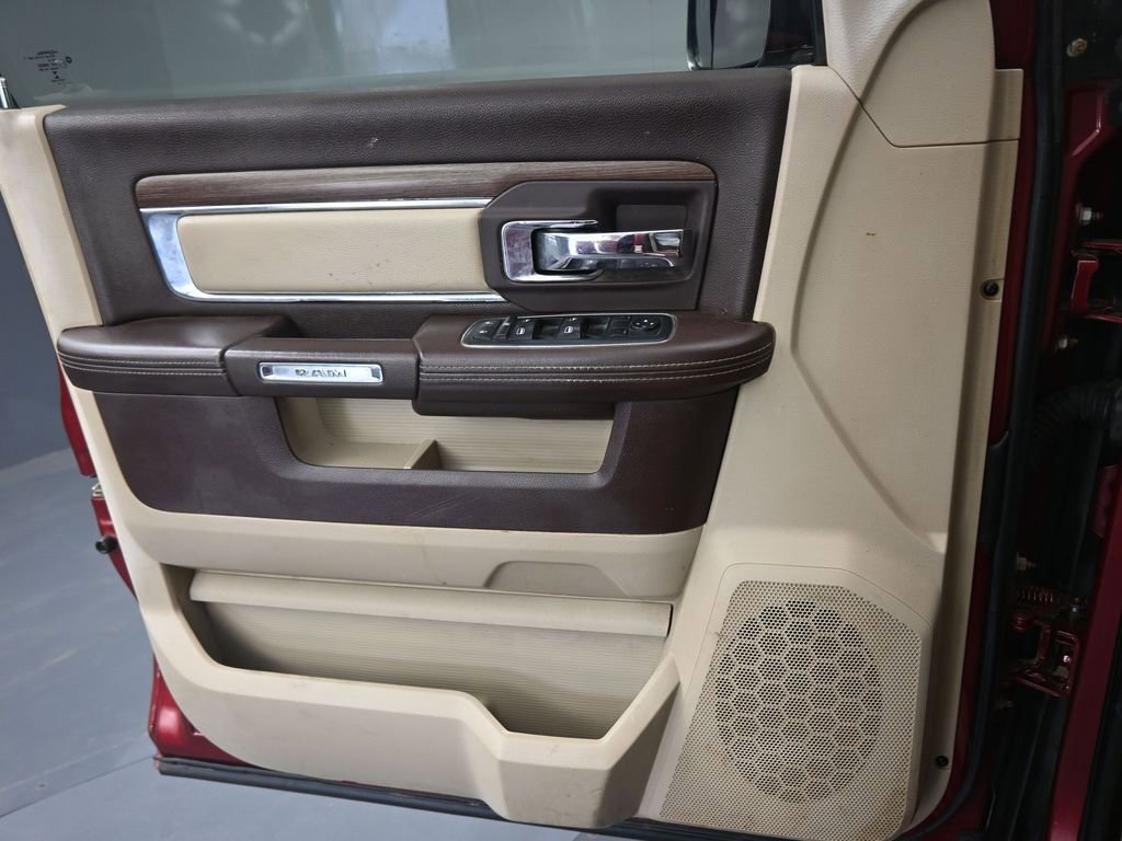 Used 2014 RAM 3500 Laramie image 15