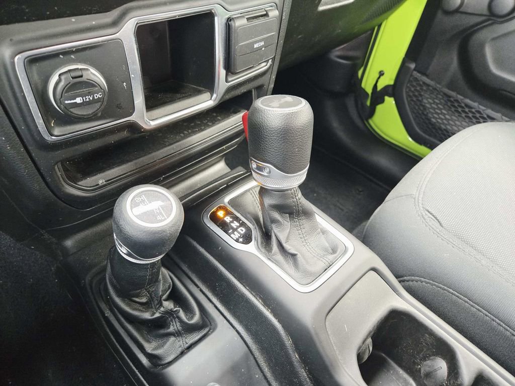 Used 2021 Jeep Wrangler Unlimited Sport image 31