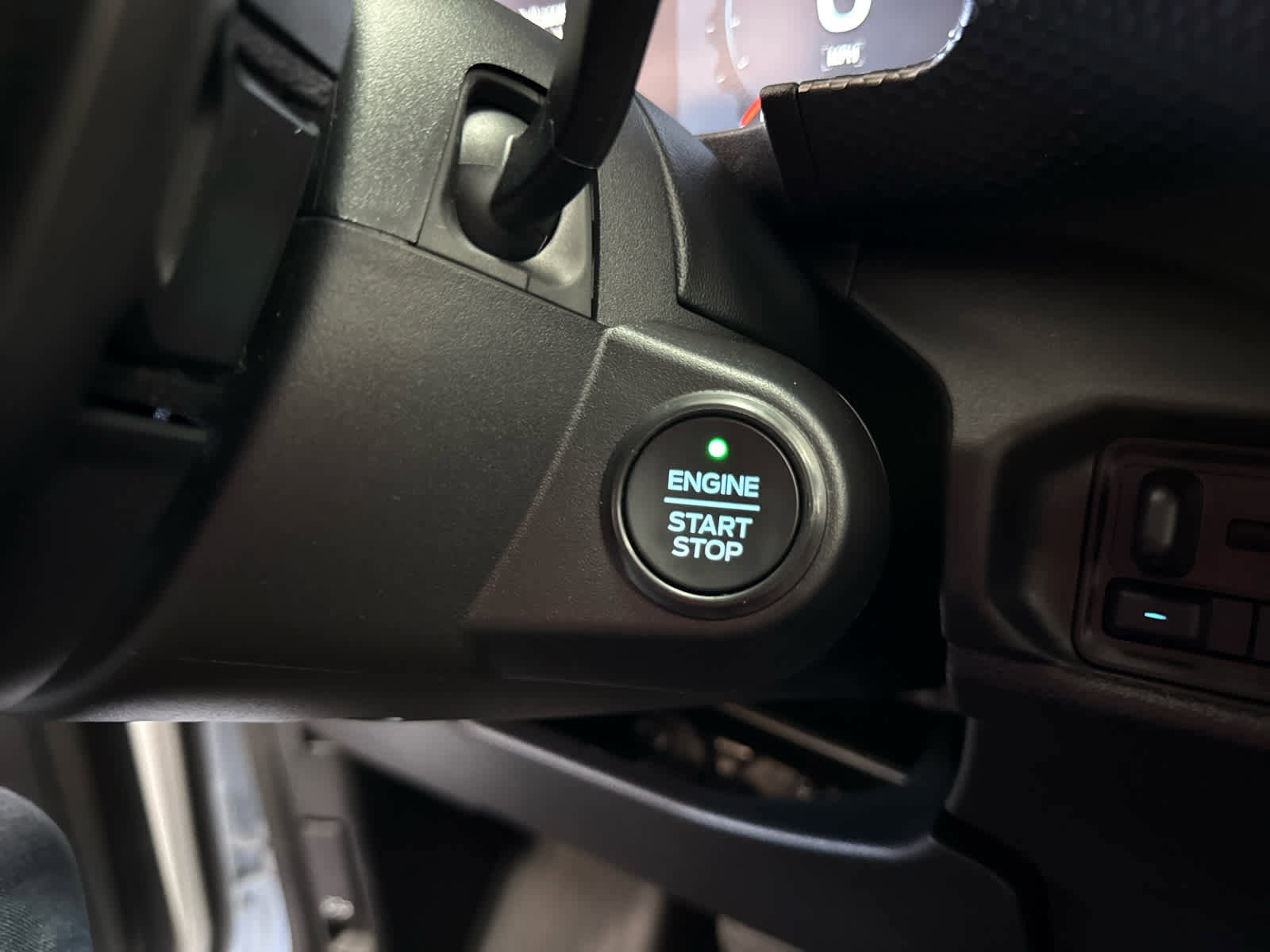 Used 2025 Ford Ranger Raptor image 14