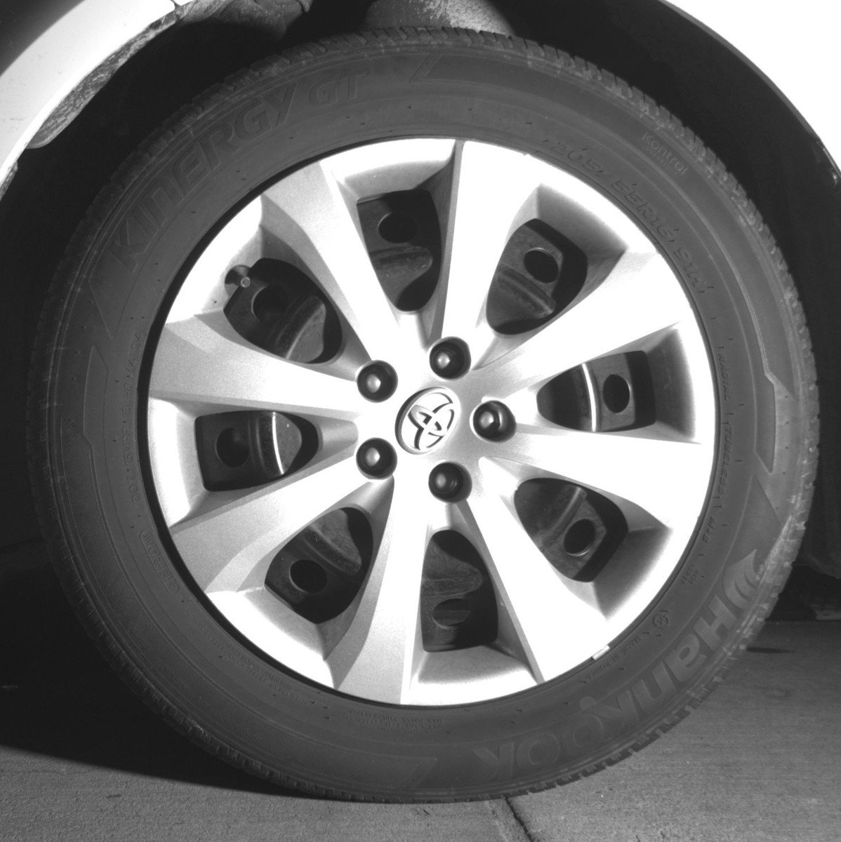 Used 2025 Toyota Corolla LE FWD image 12