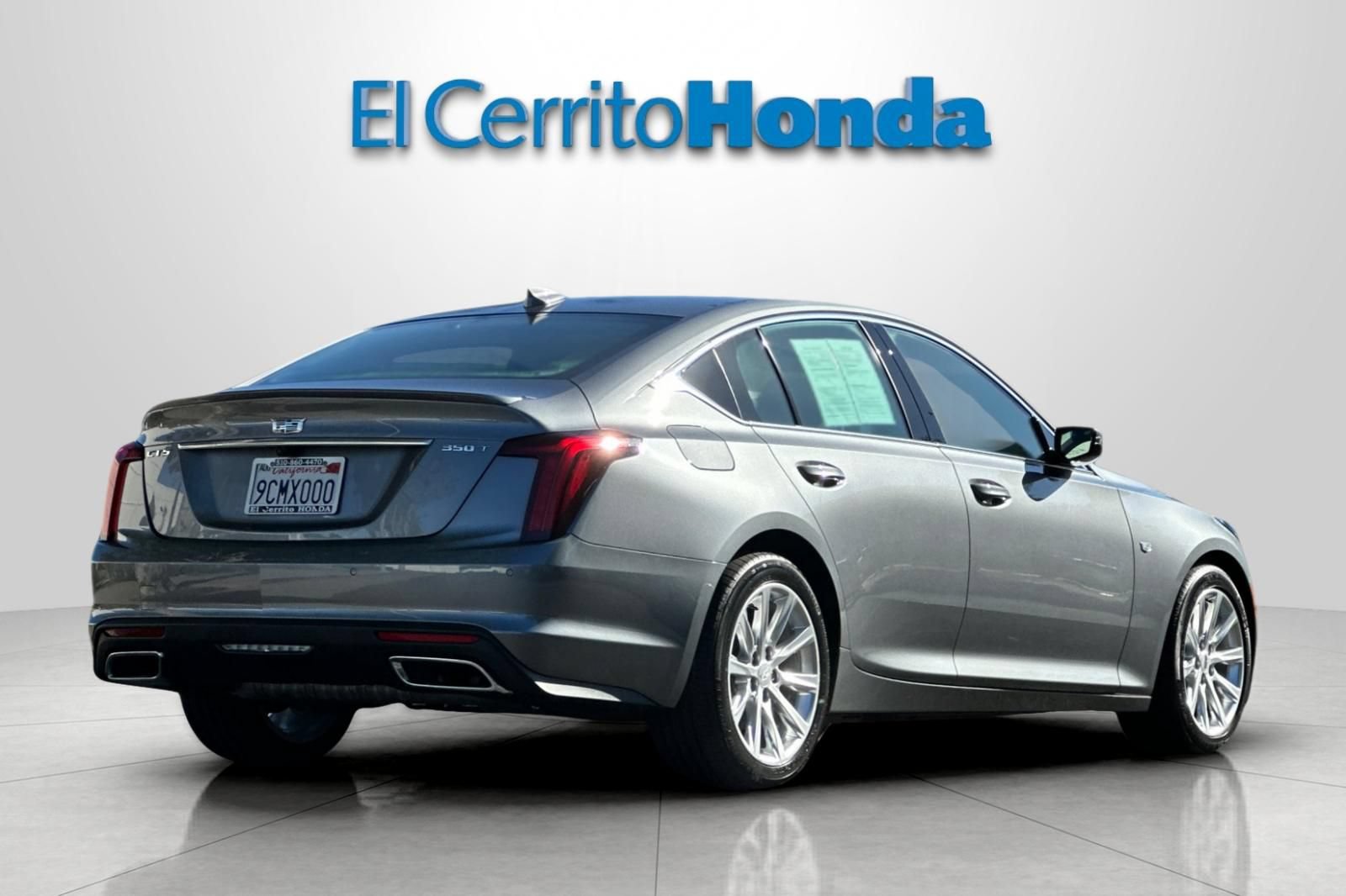 Used 2022 Cadillac CT5 Luxury w/ Sun And Sound Package RWD image 3