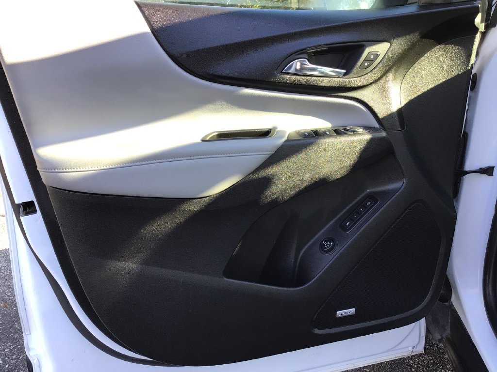 Used 2020 Chevrolet Equinox Premier AWD/4WD image 23