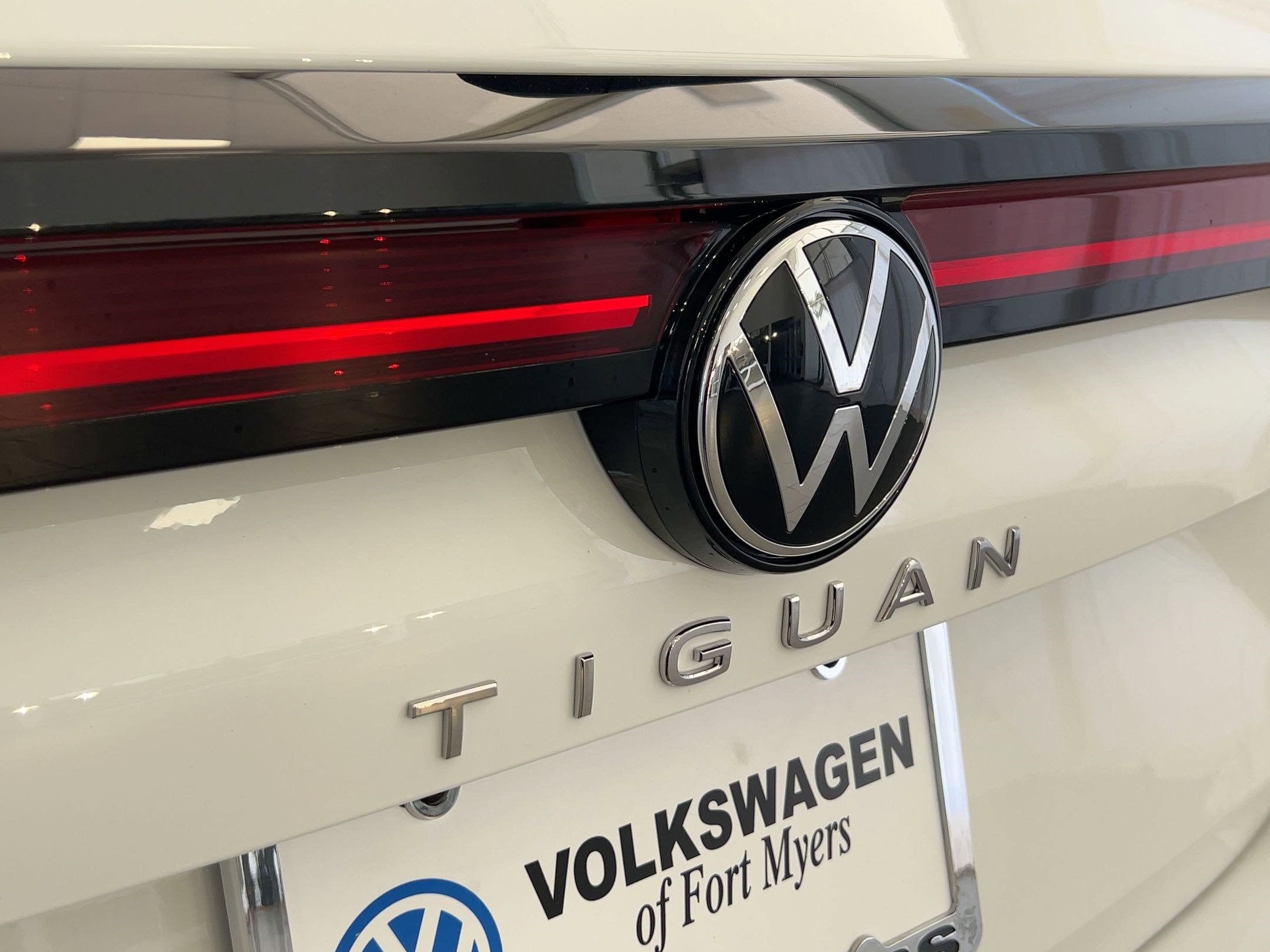 New 2026 Volkswagen Tiguan S FWD image 31