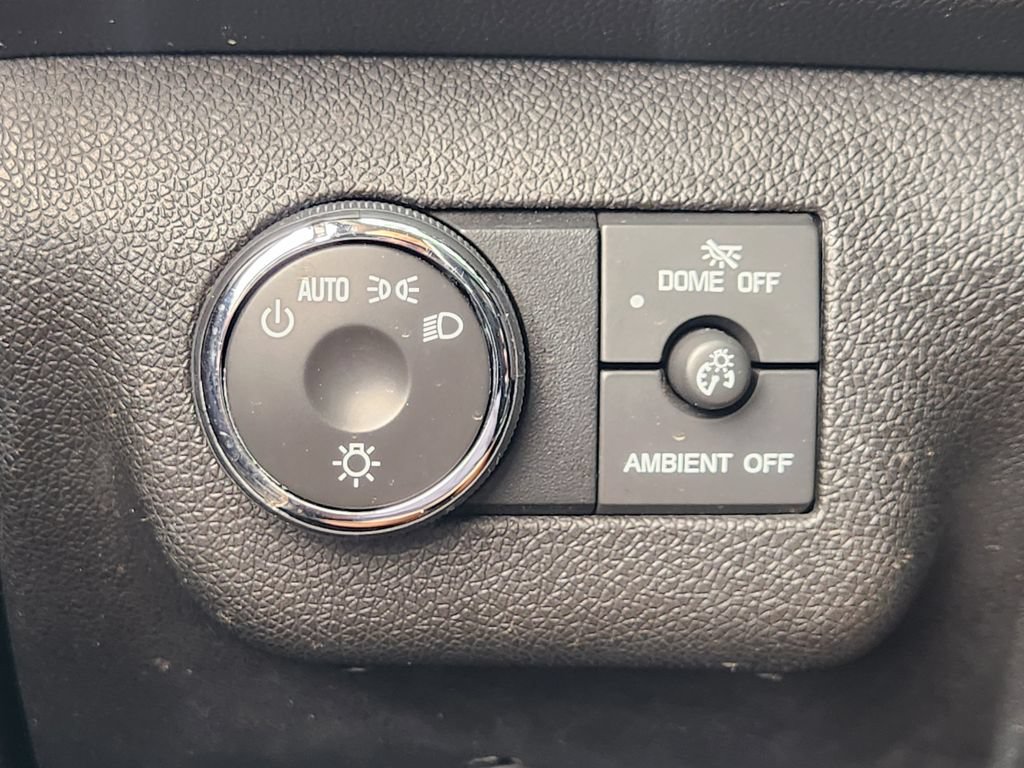 Used 2014 GMC Acadia SLE FWD image 19