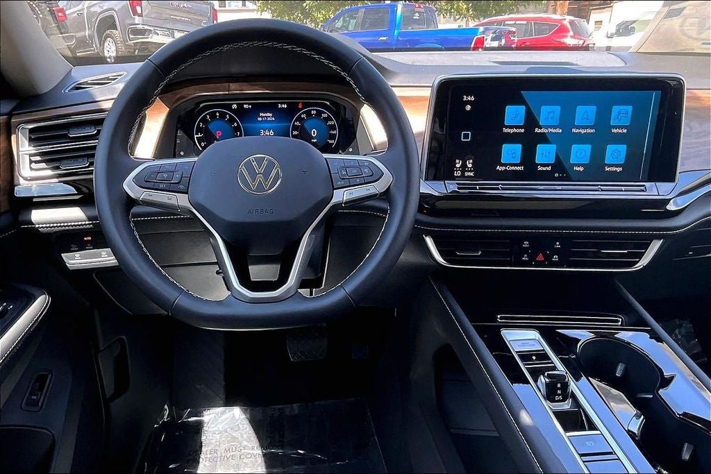New 2026 Volkswagen Atlas SE FWD image 4